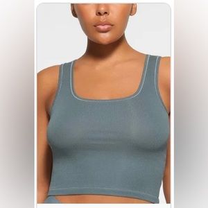 Skims blue tank S
